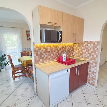 Nr 26 Farkas Holiday home Vonyarcvashegy